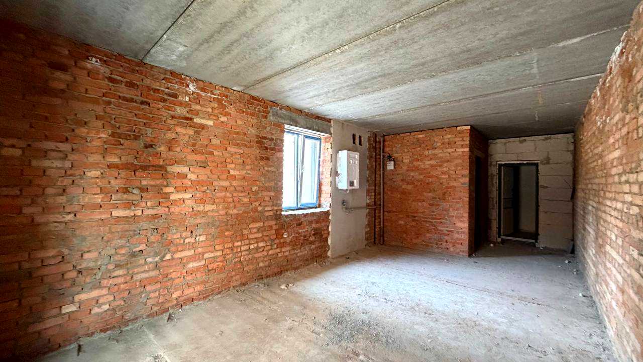 1873267118985023
