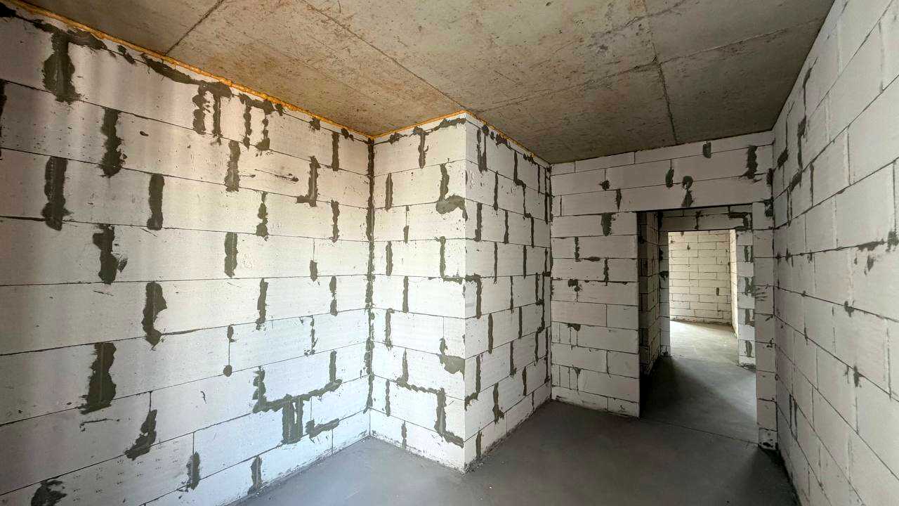 1873271960030820