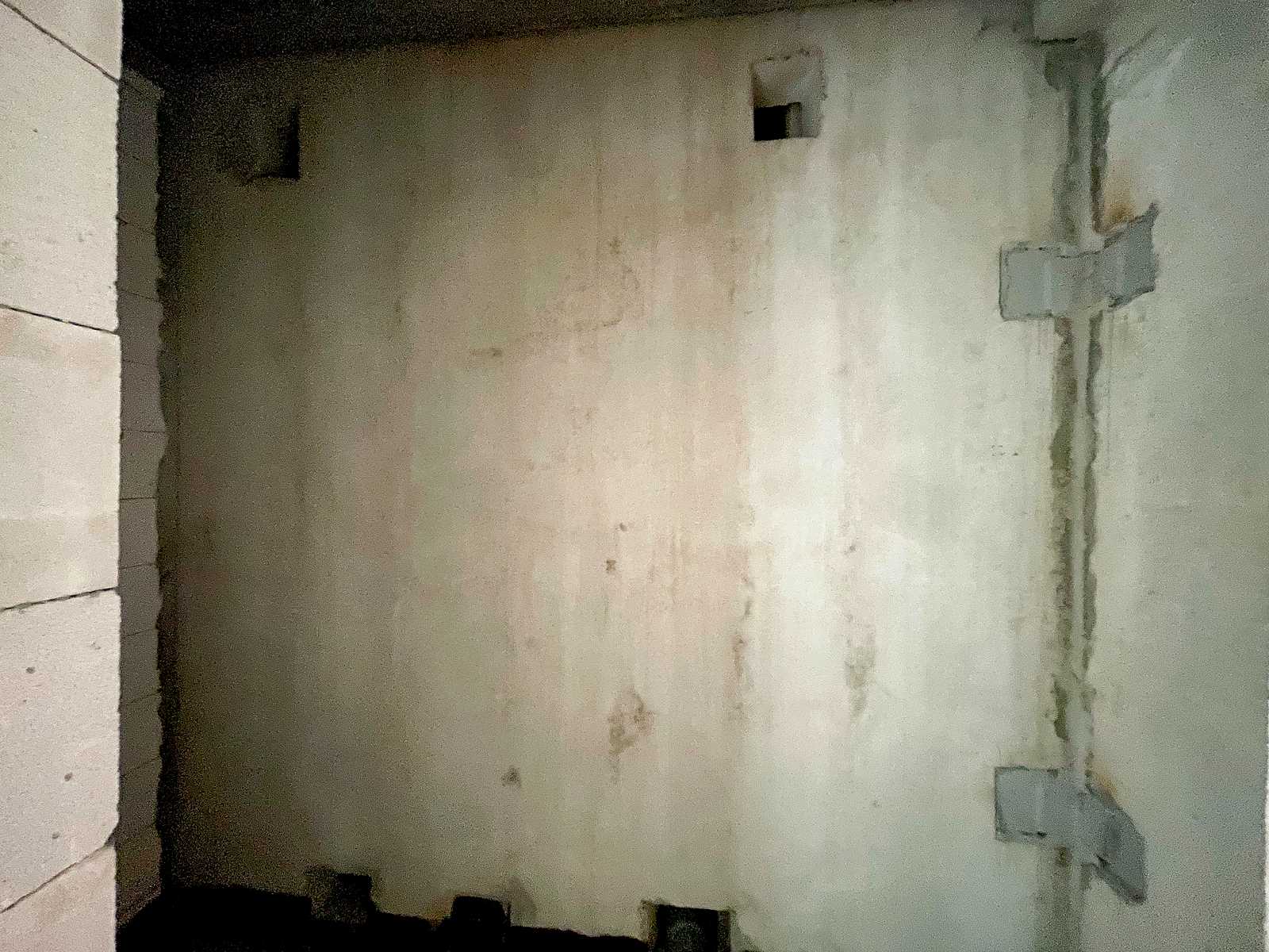 1873273062358205