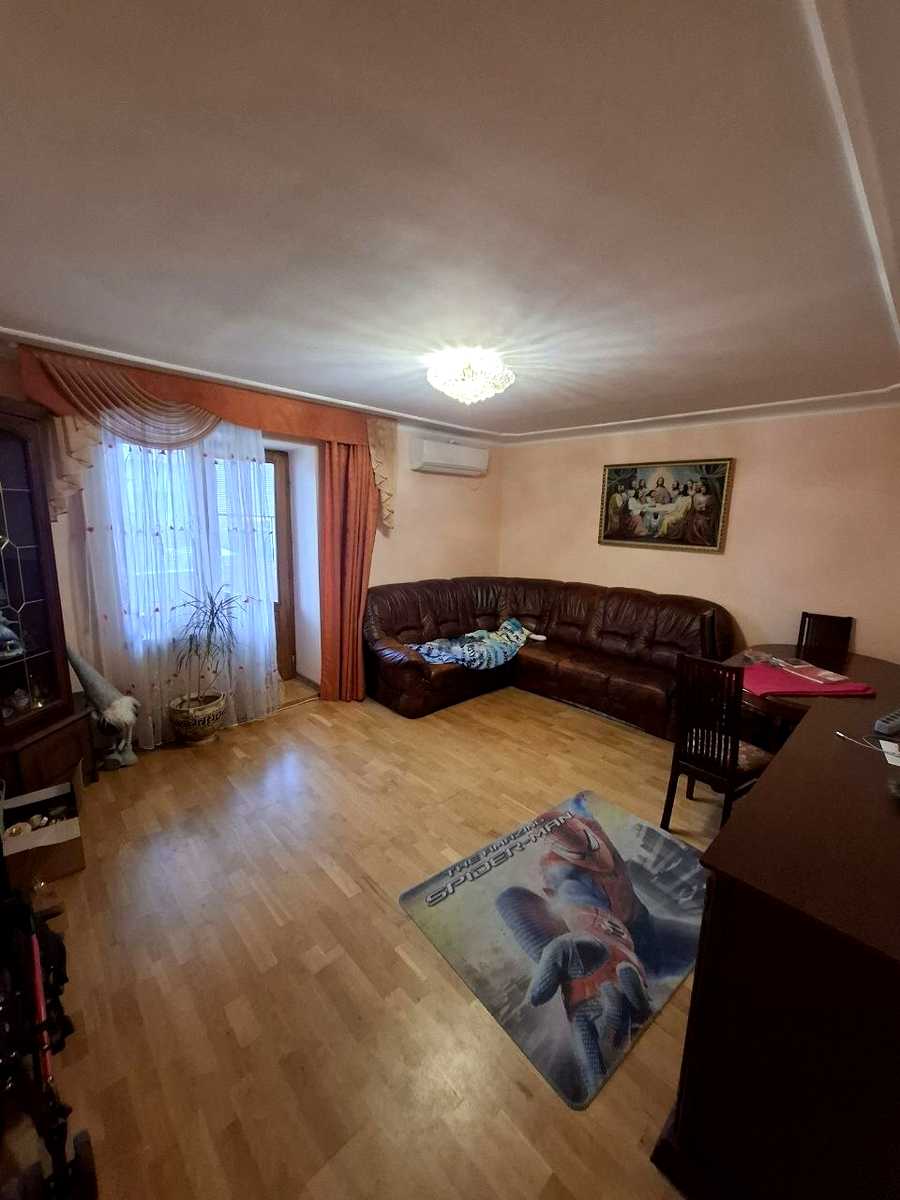 1873294931657698