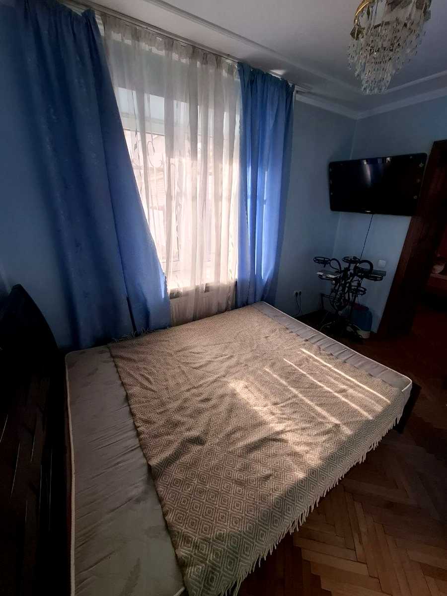 1873294932803500