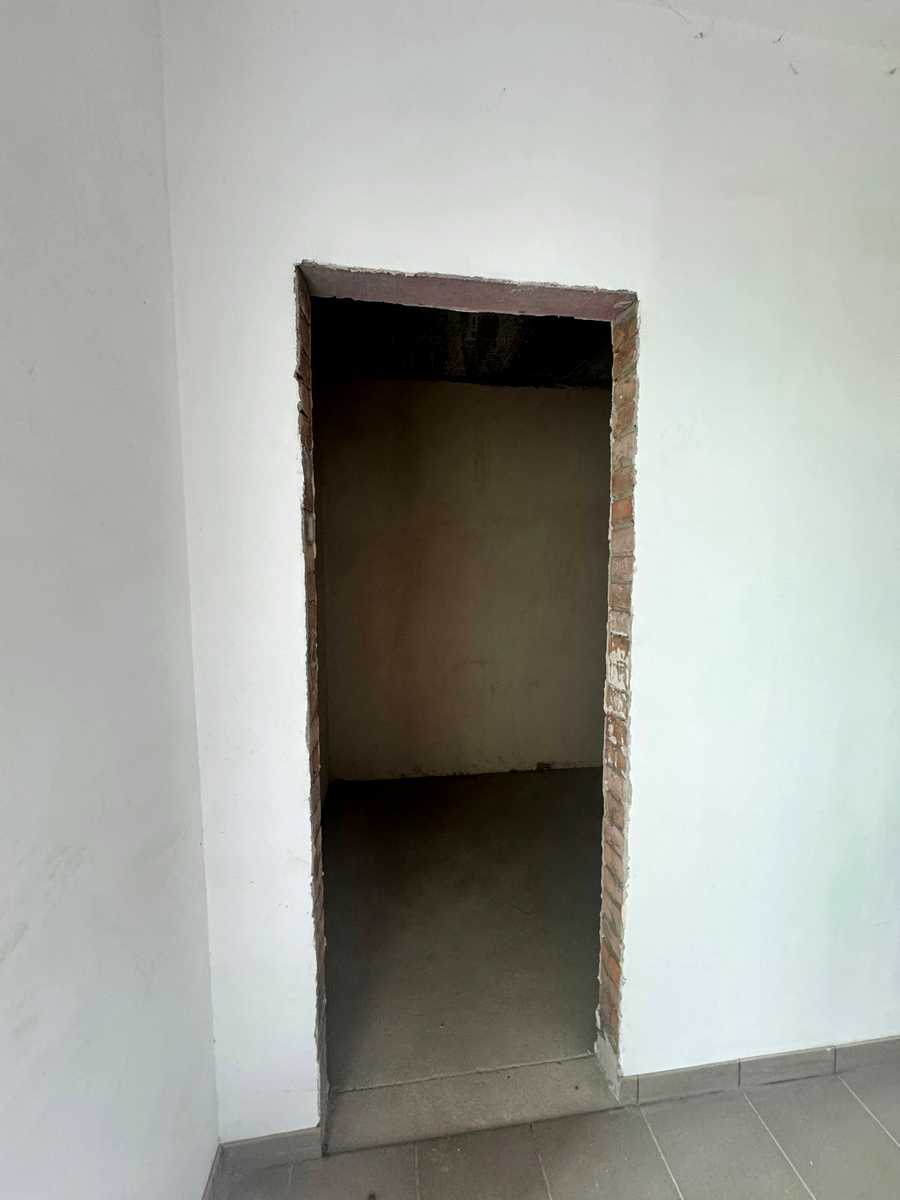 1873299356895632