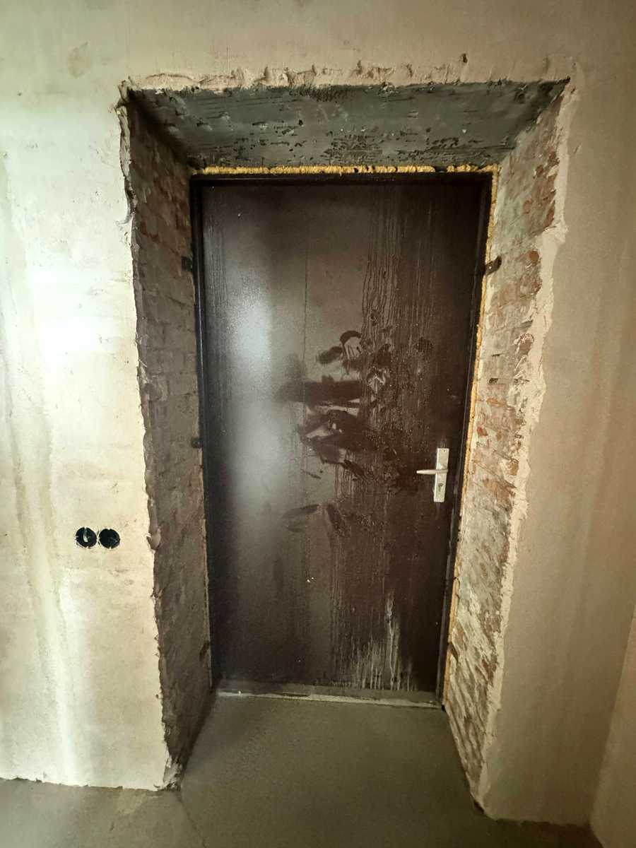1873299371058998