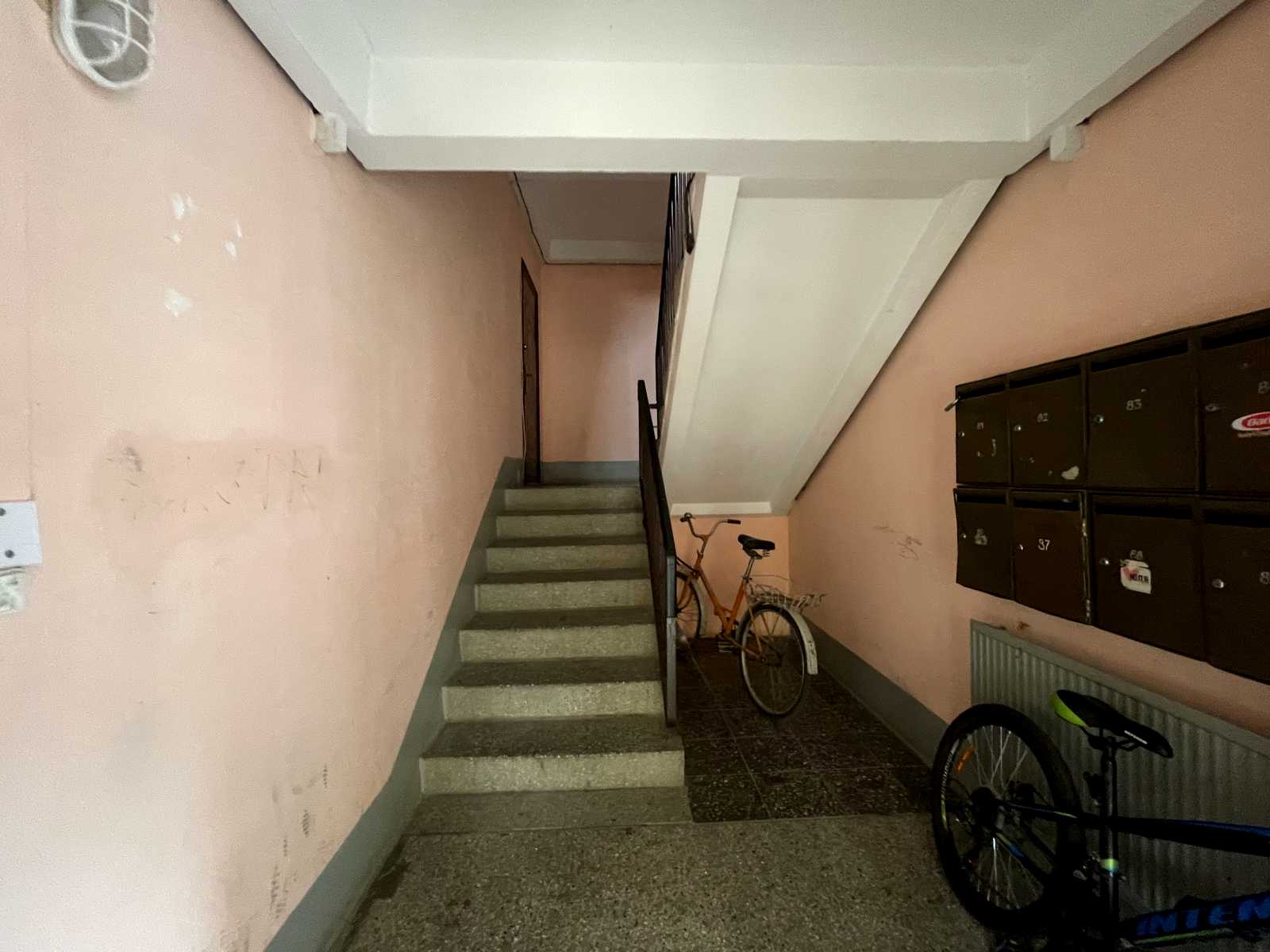 1873301545194854