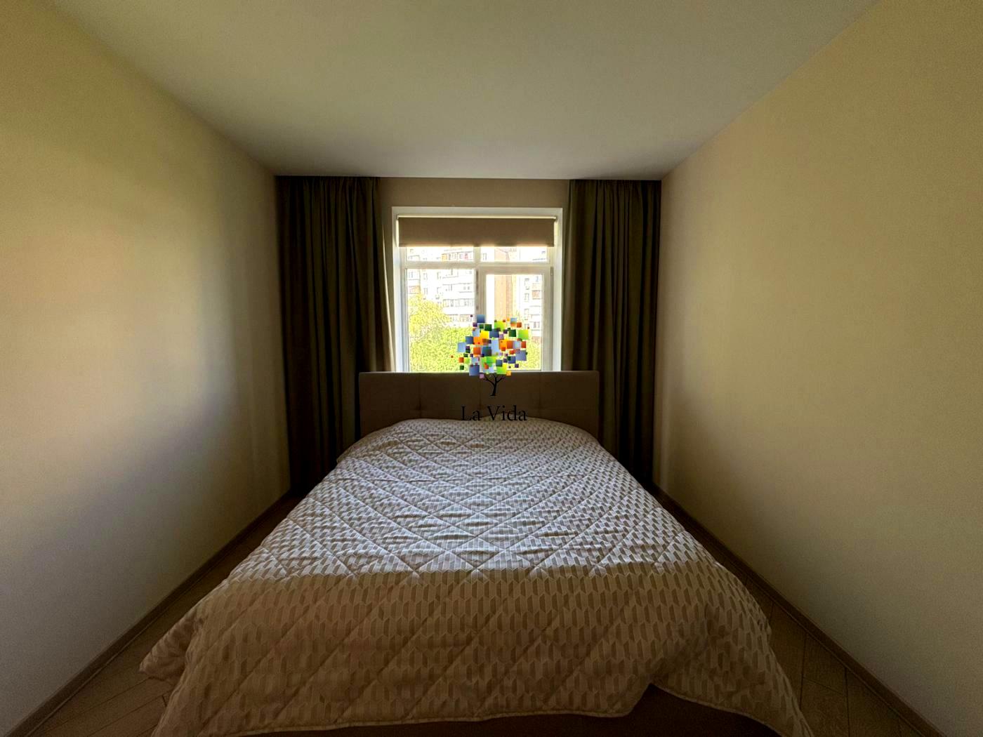 1873304500077972