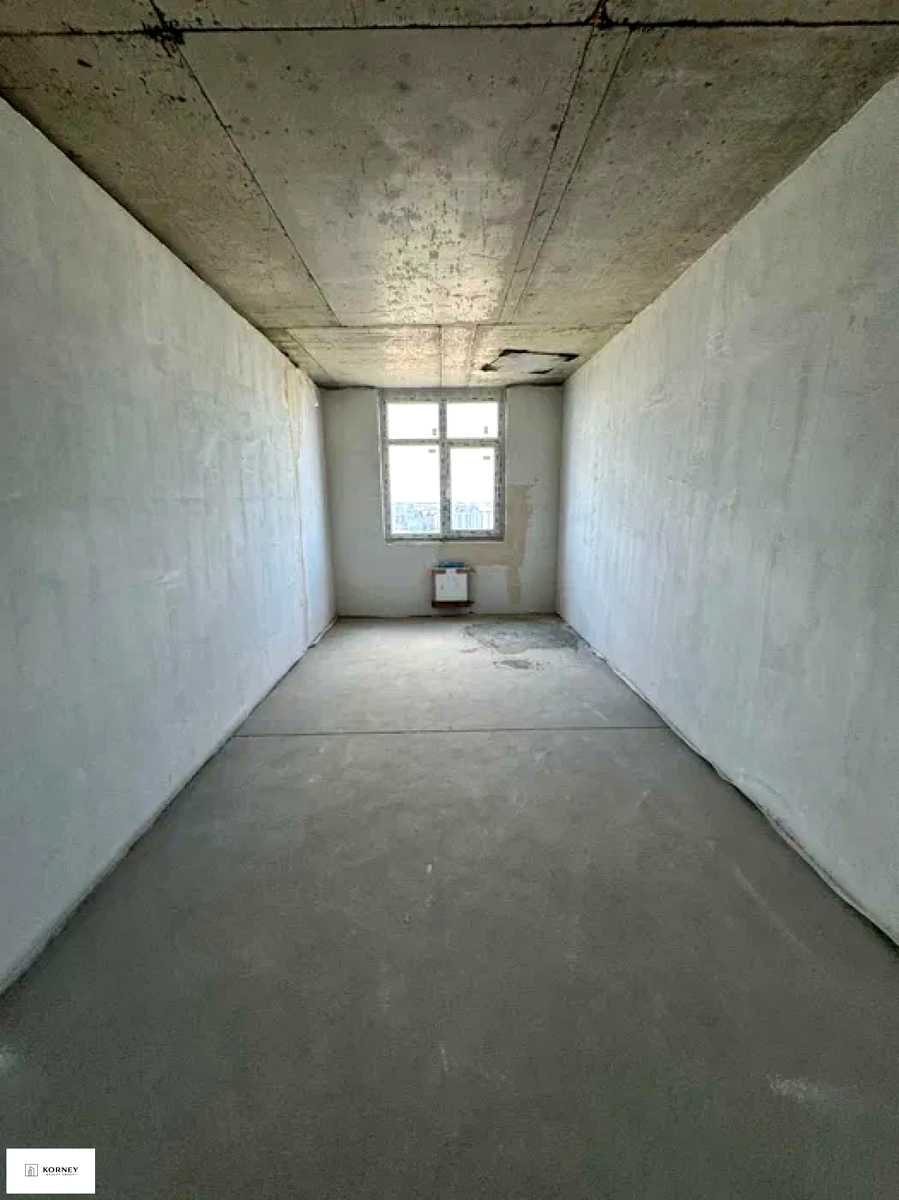 1873306792497405