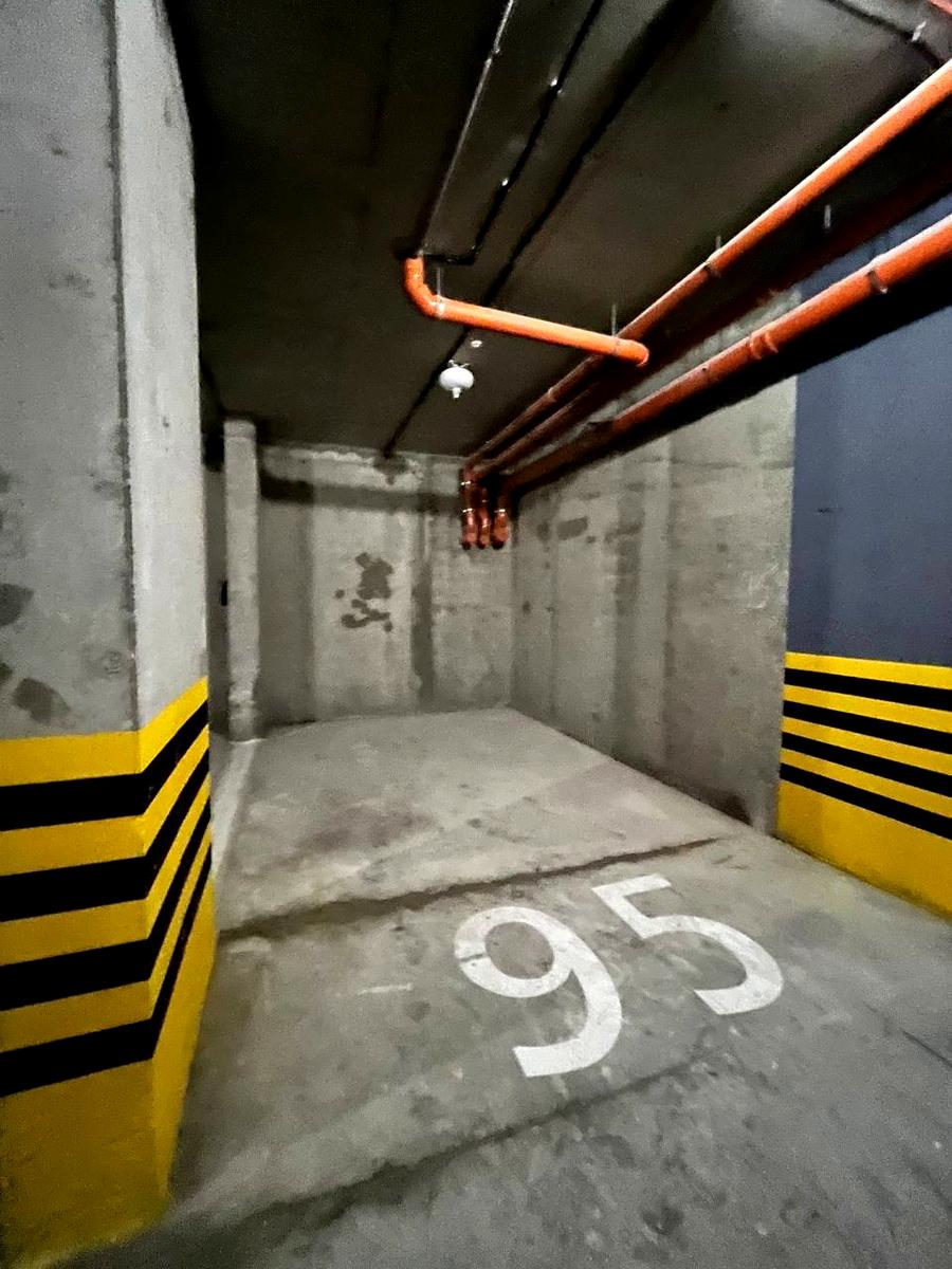 1873306972625501