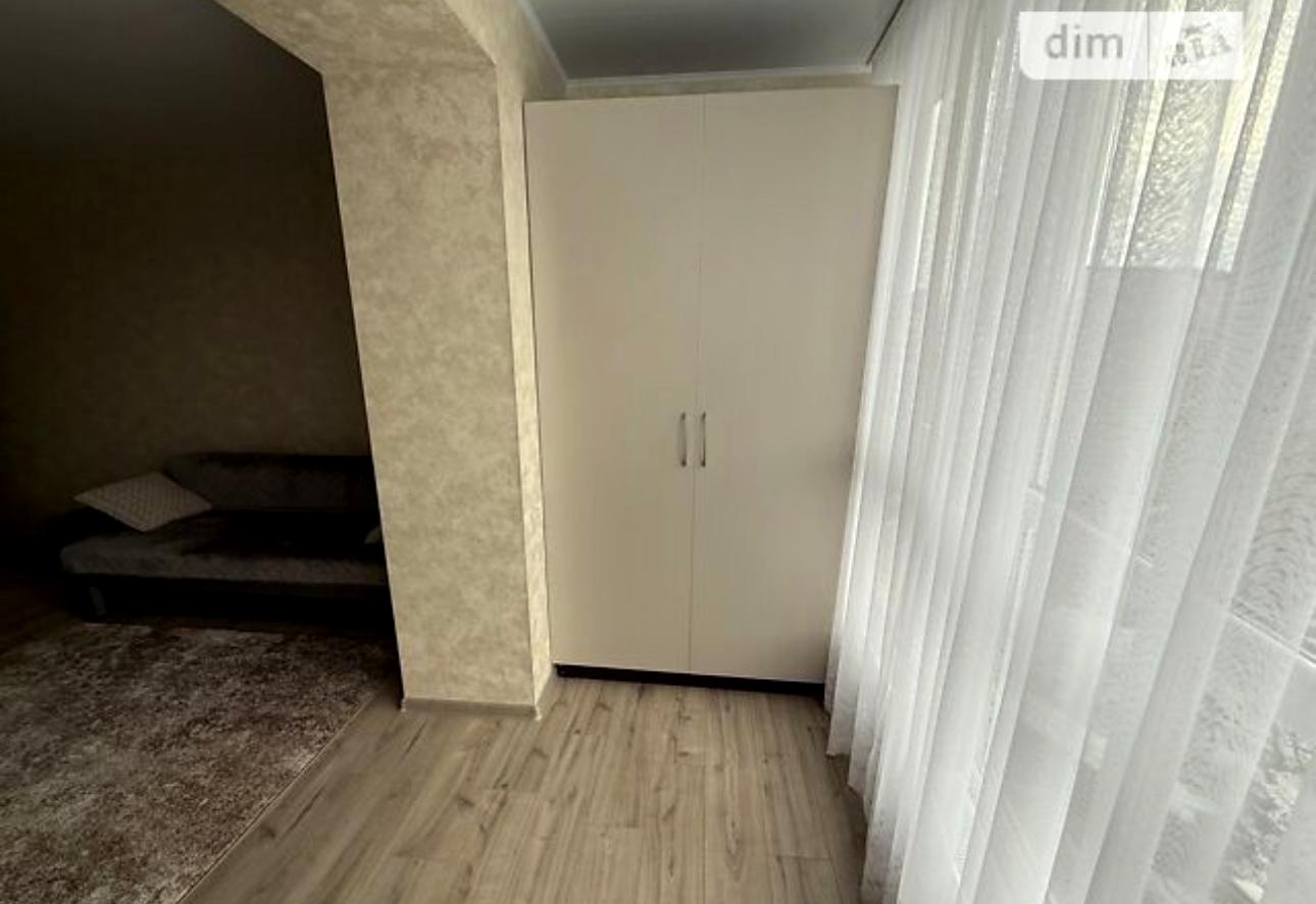 1873306991853808