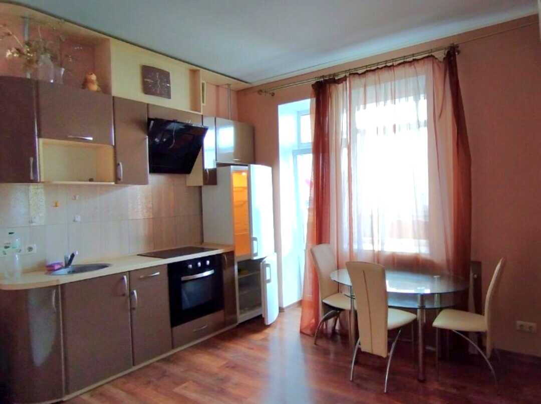 1873311123710529