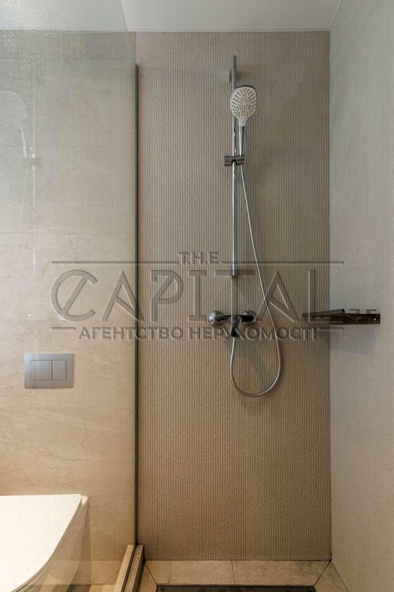 1873312748131332