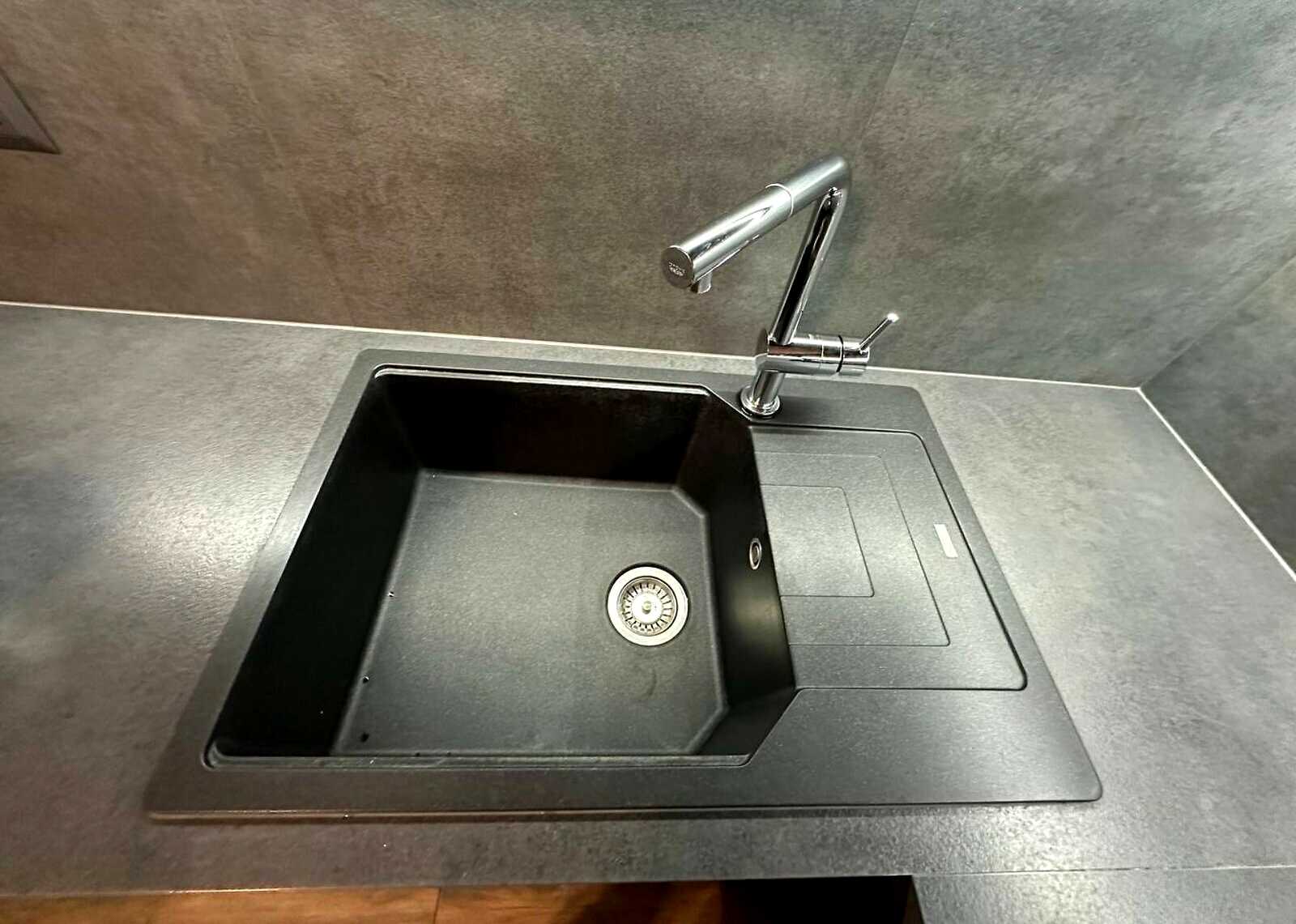 1873315475097314