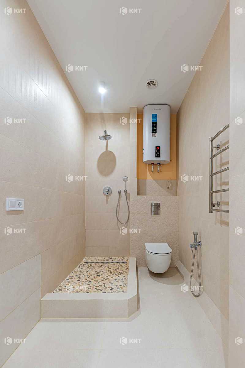 1873315977378894