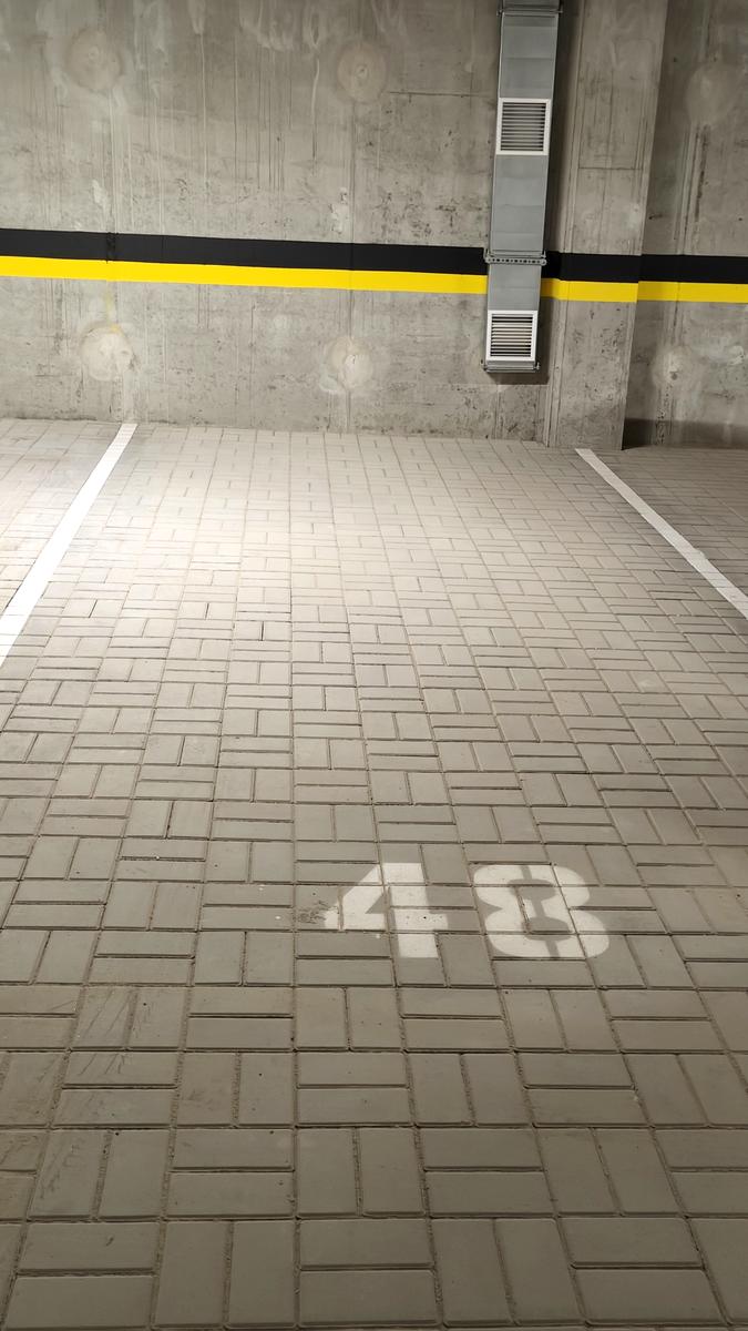 1873317004027444