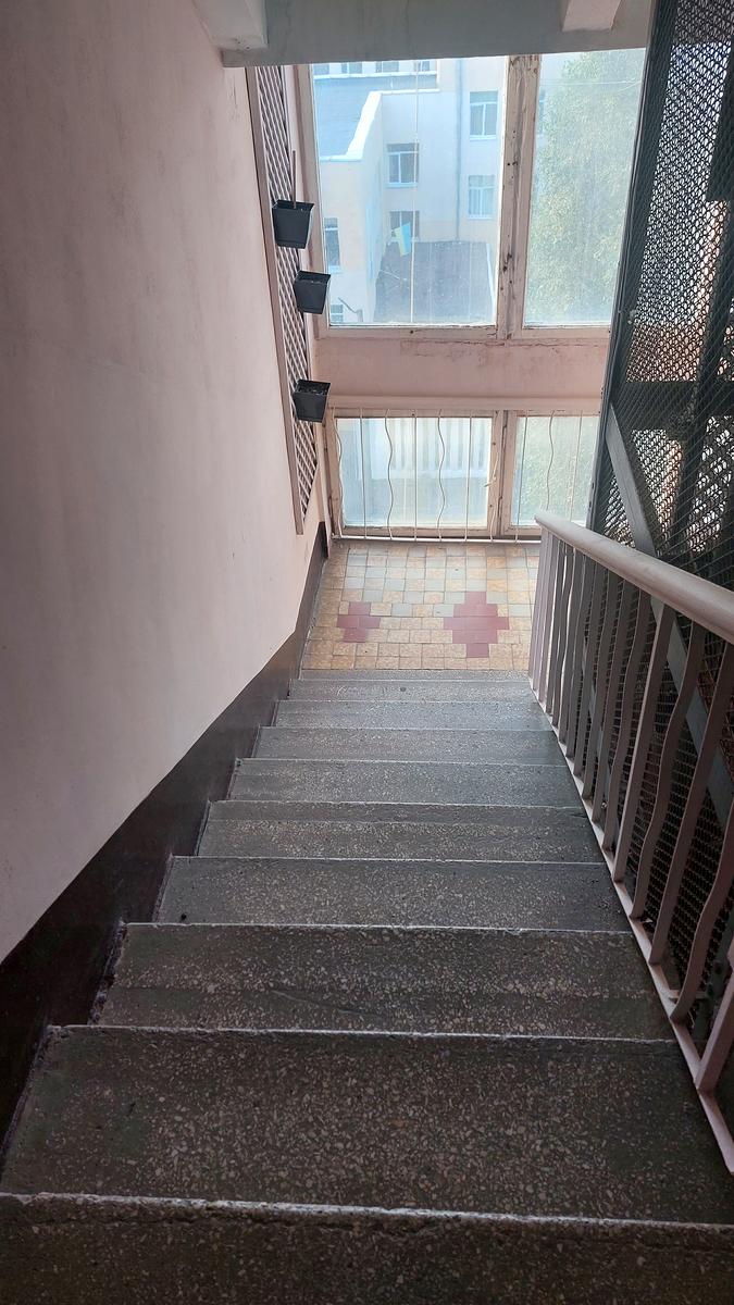 1873318136011460