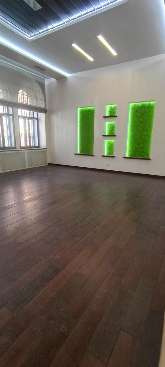 1873318272923131