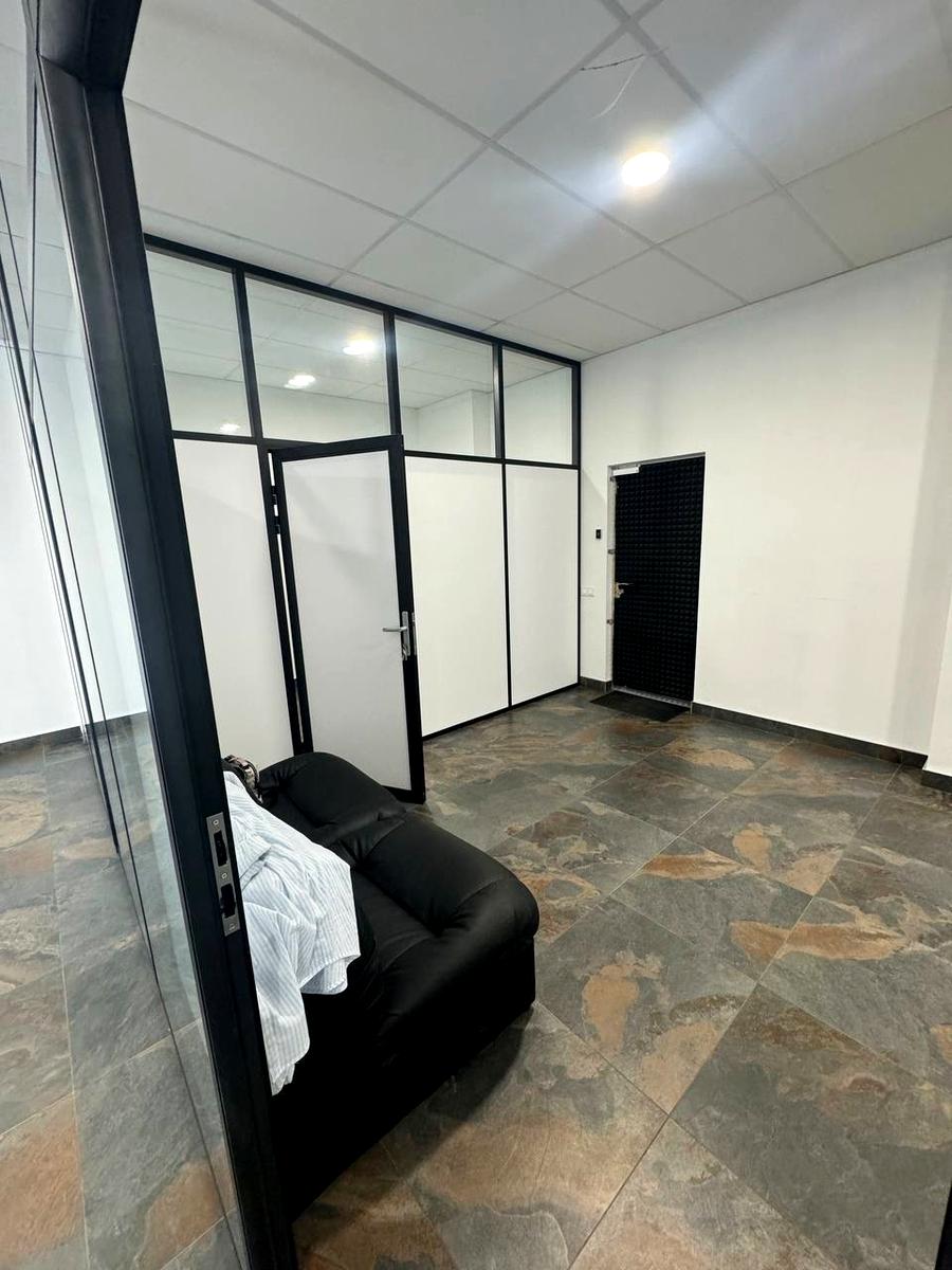 1873319342617489