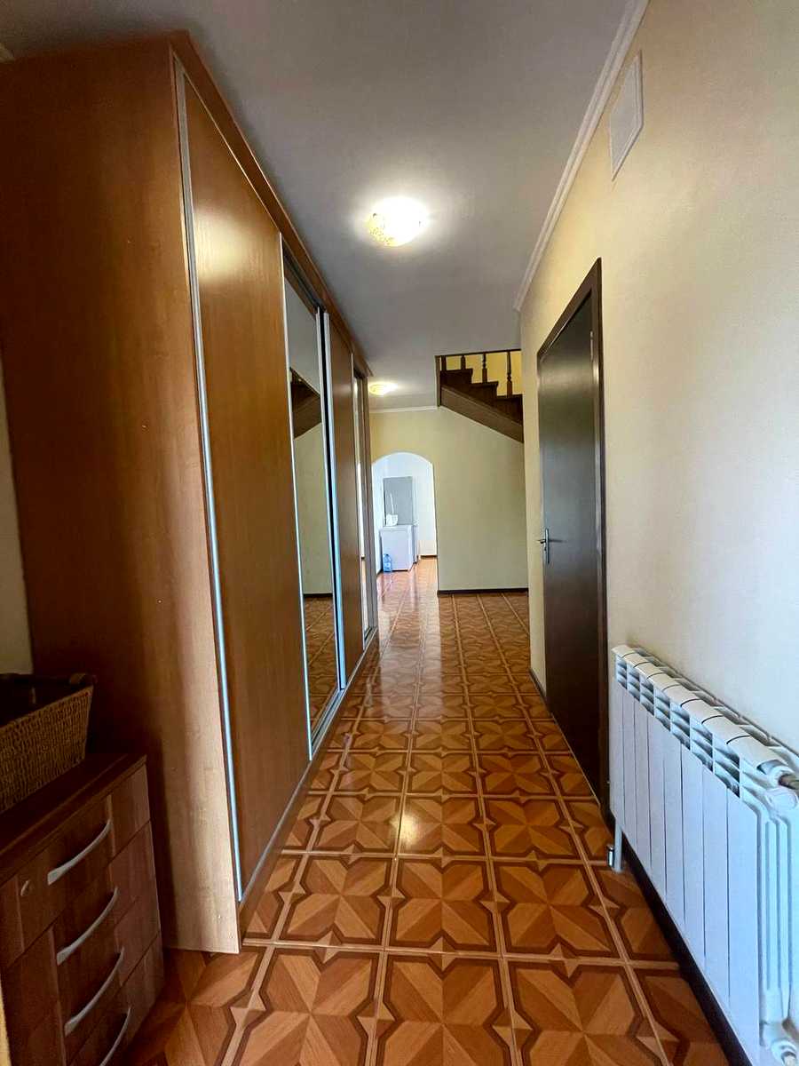 1873320156927772