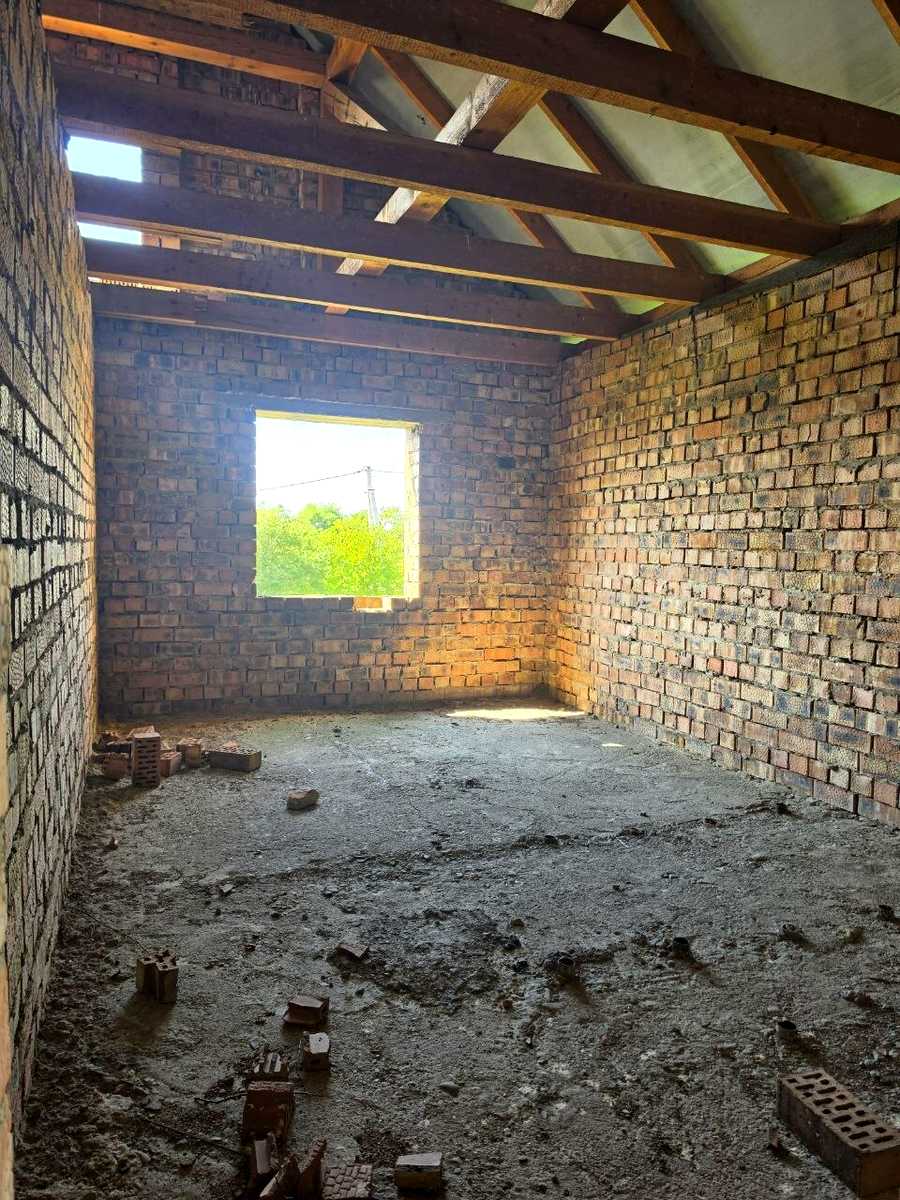 1873320259096618