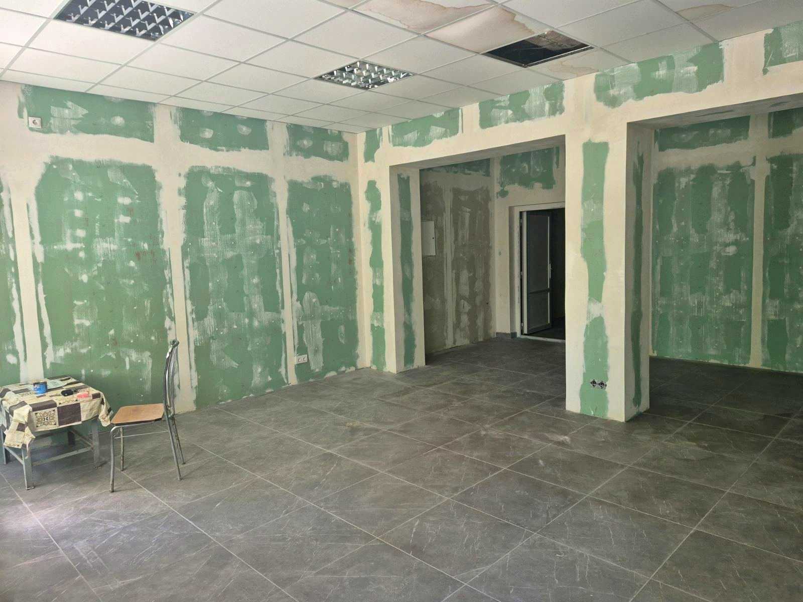 1873321675375695