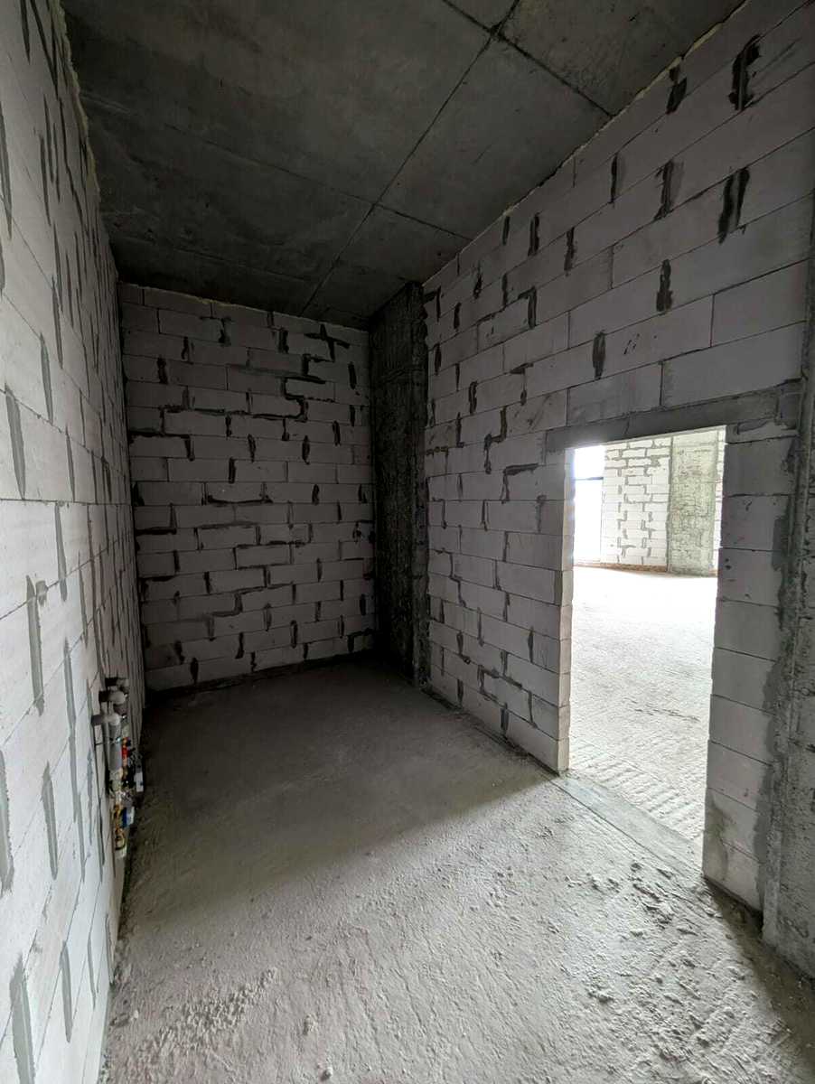 1873324127472567
