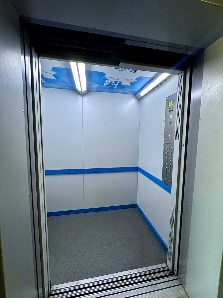 1873324823220009
