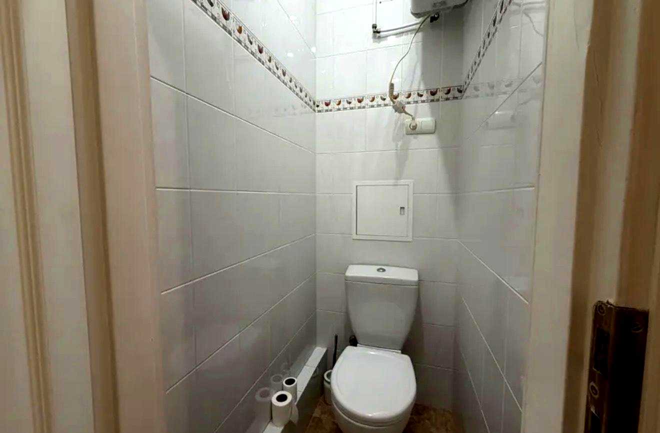 1873327017023696