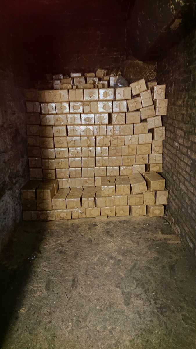 1873328858721650