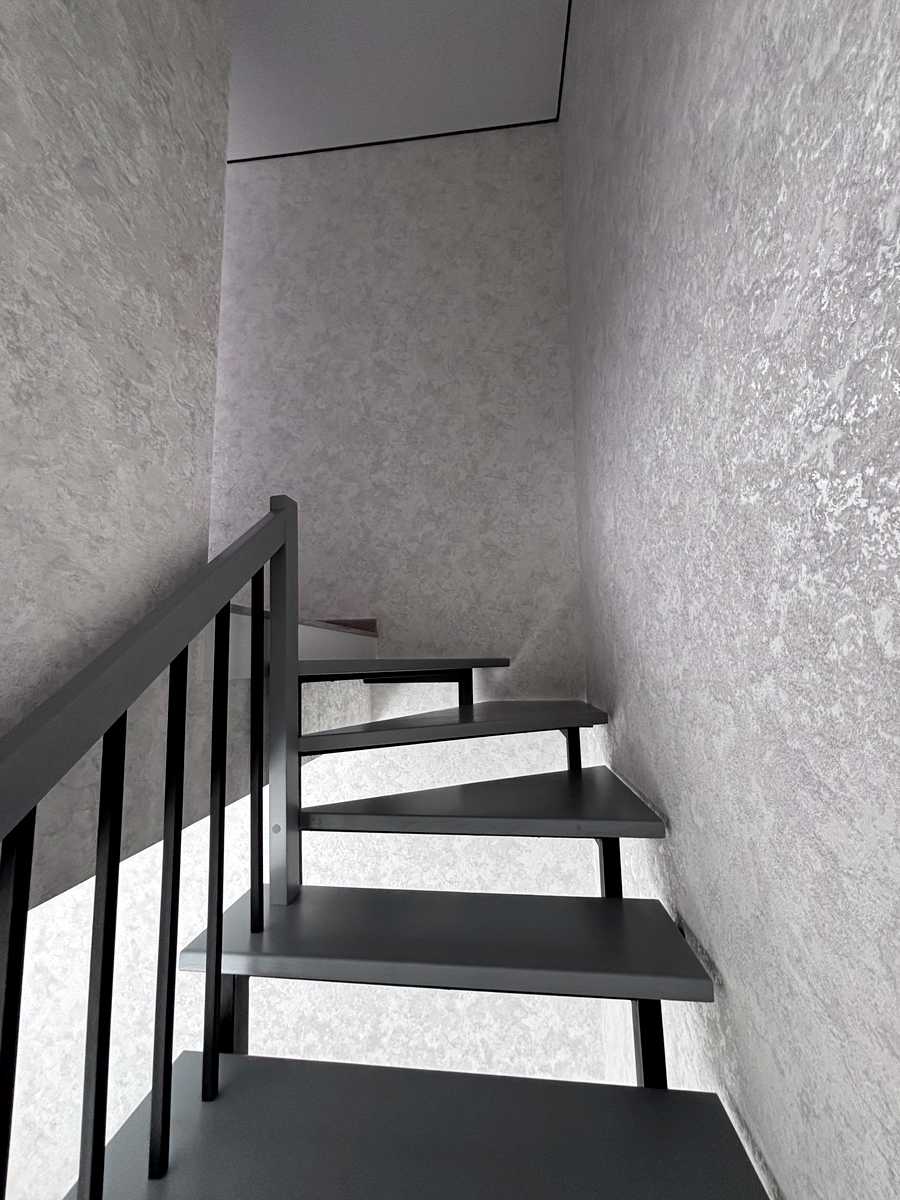 1873336120510212