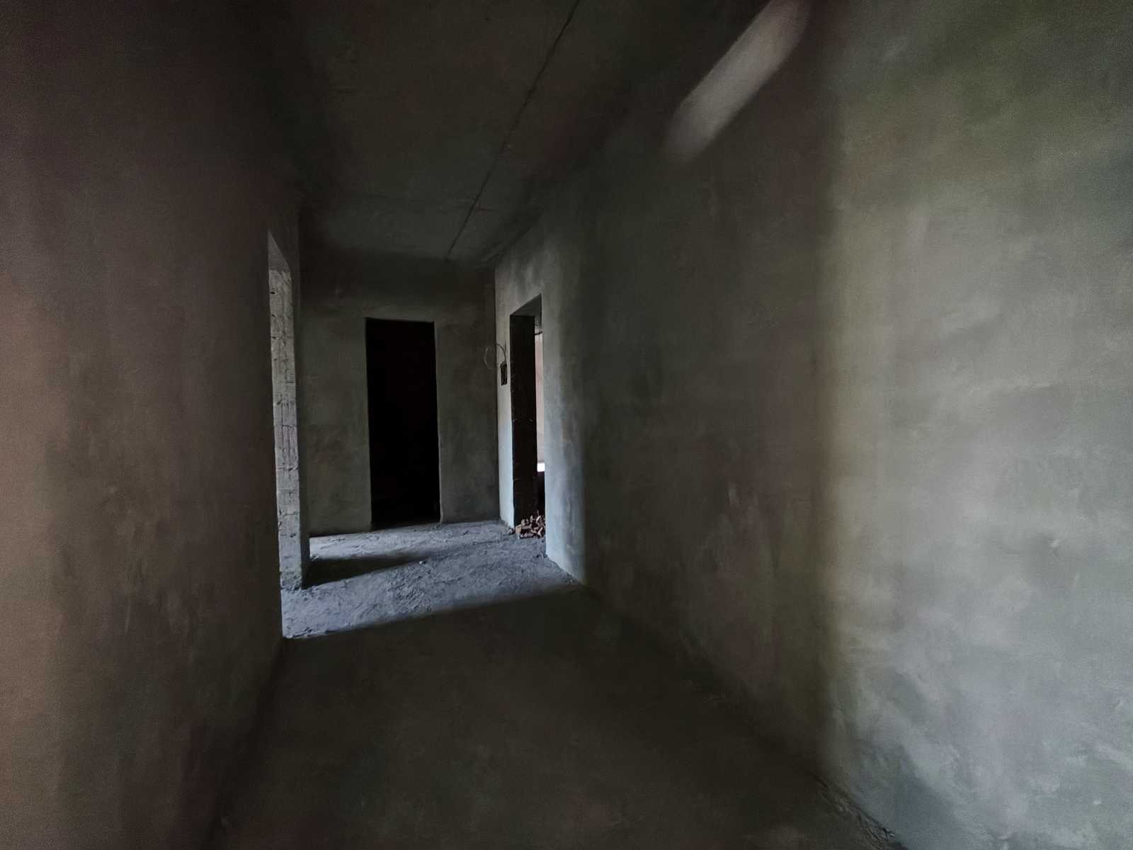 1873344231181941