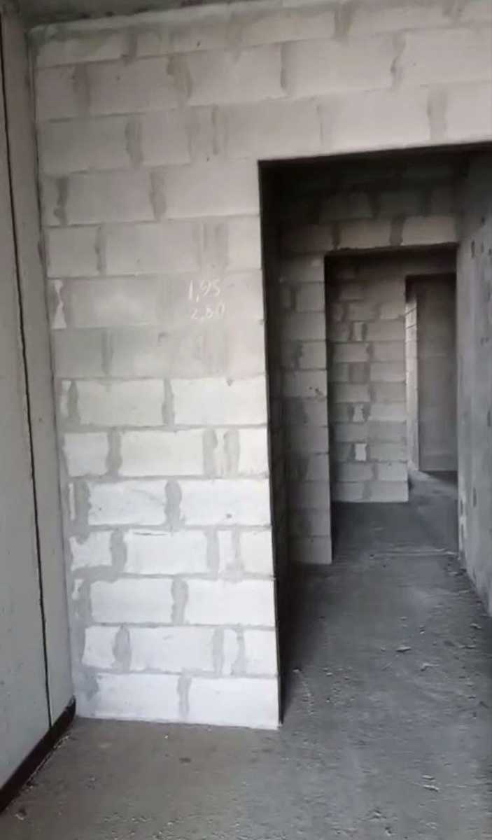 1873345478745862