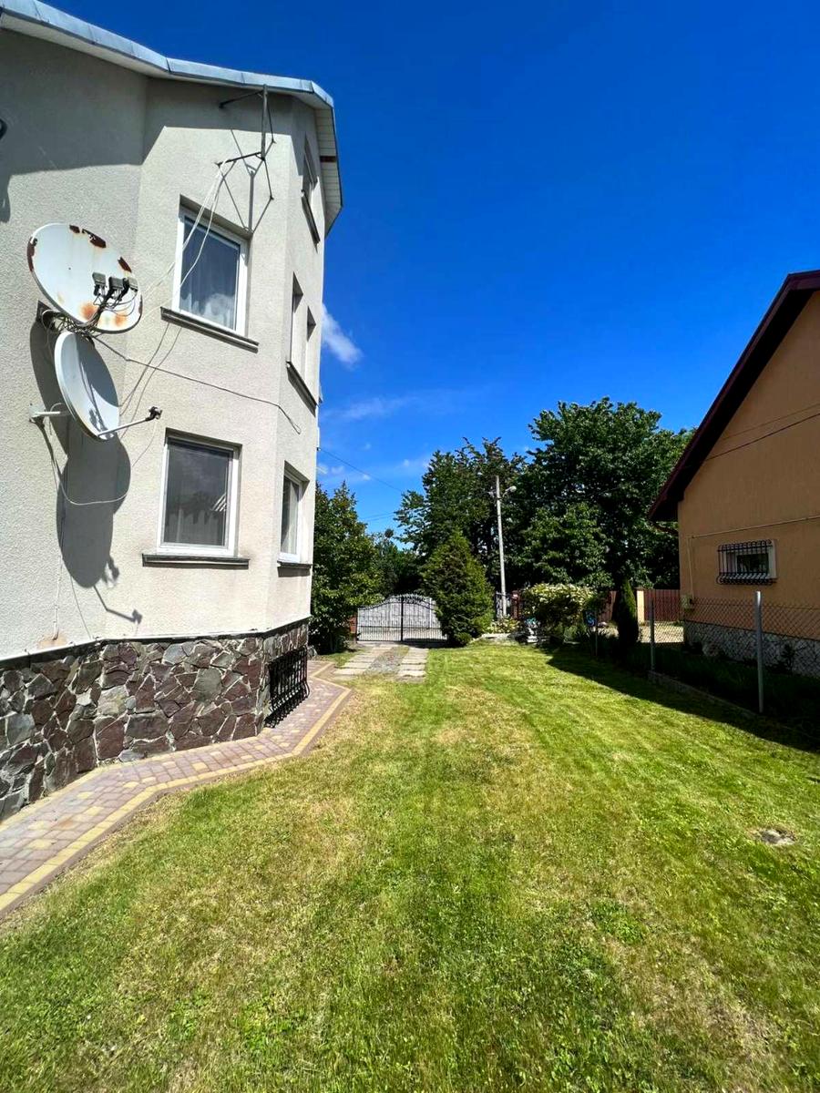 1873346789002692
