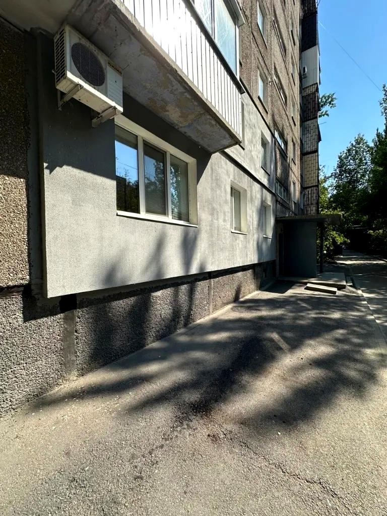 1873347059367861