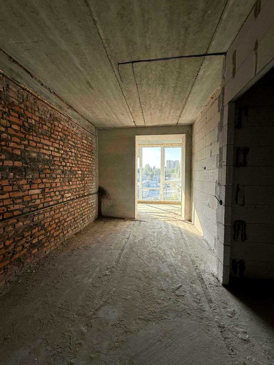 1873388945357088