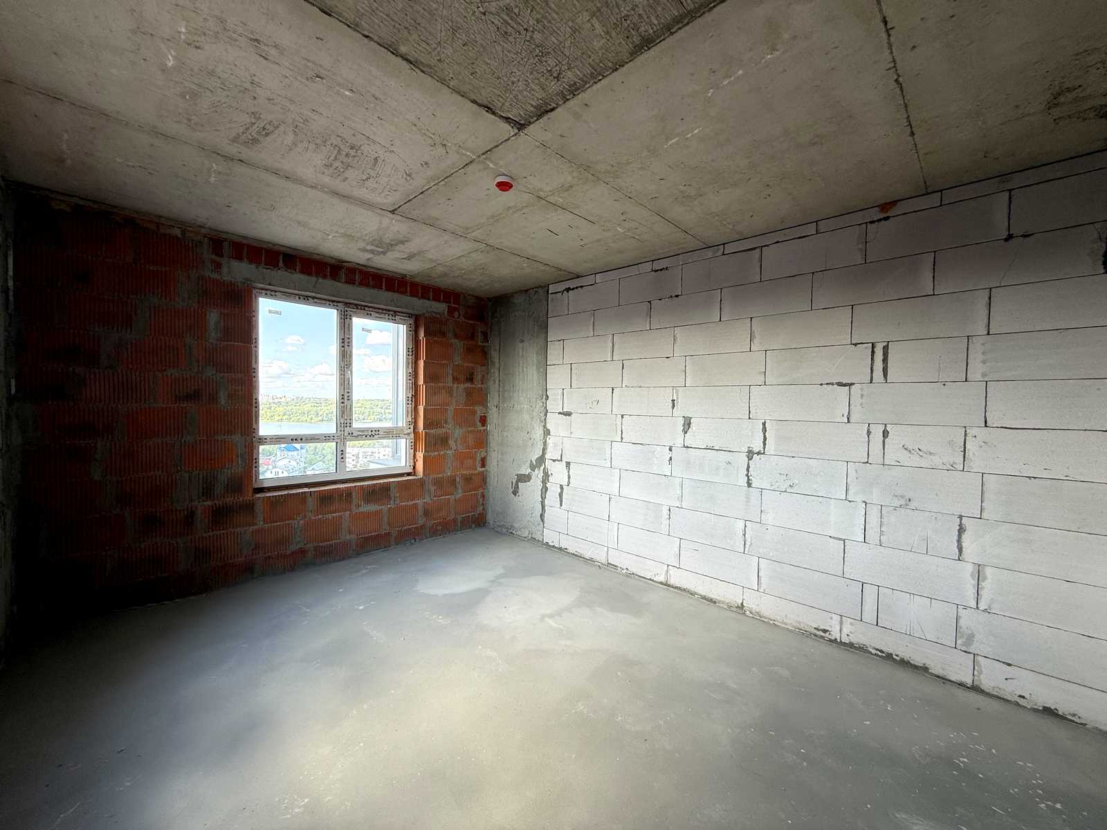 1873390373898019