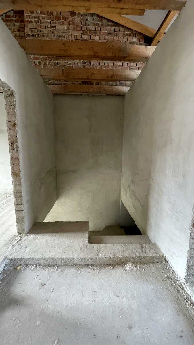 1873395380260676