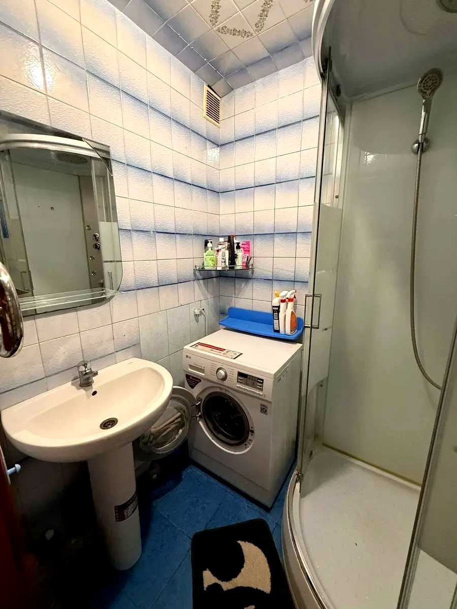 1873396241712621