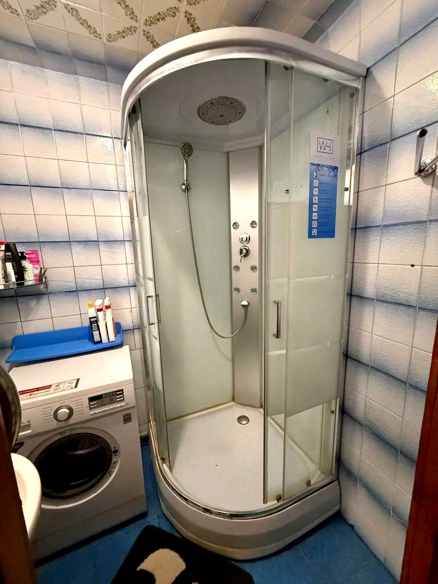 1873396242790313