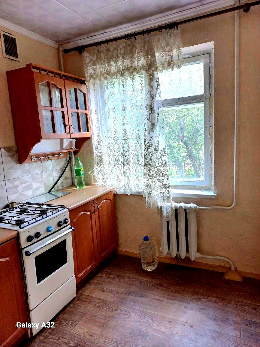 1873396909293176