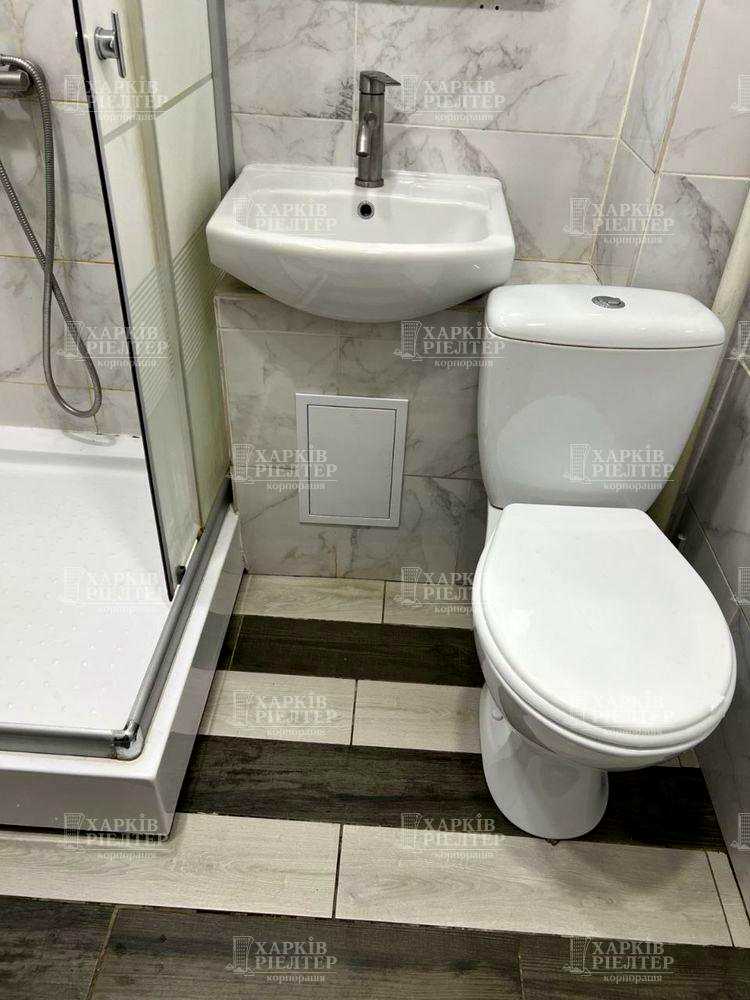 1873400680594608
