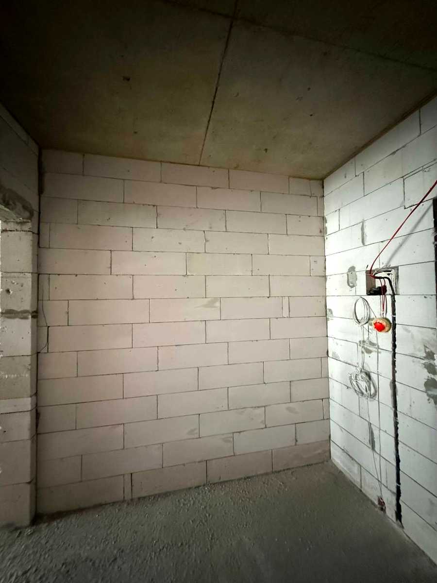 1873402171996170