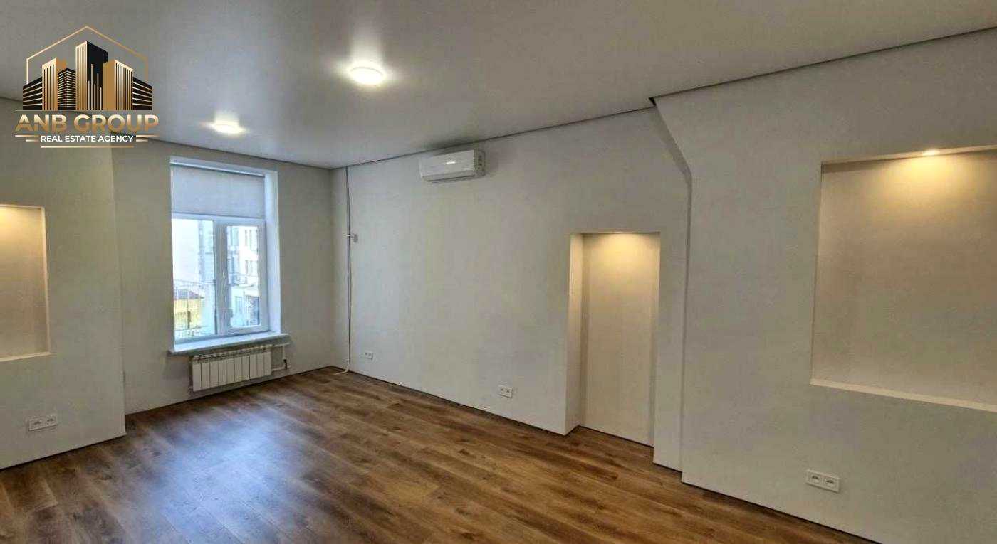 1873403699493048