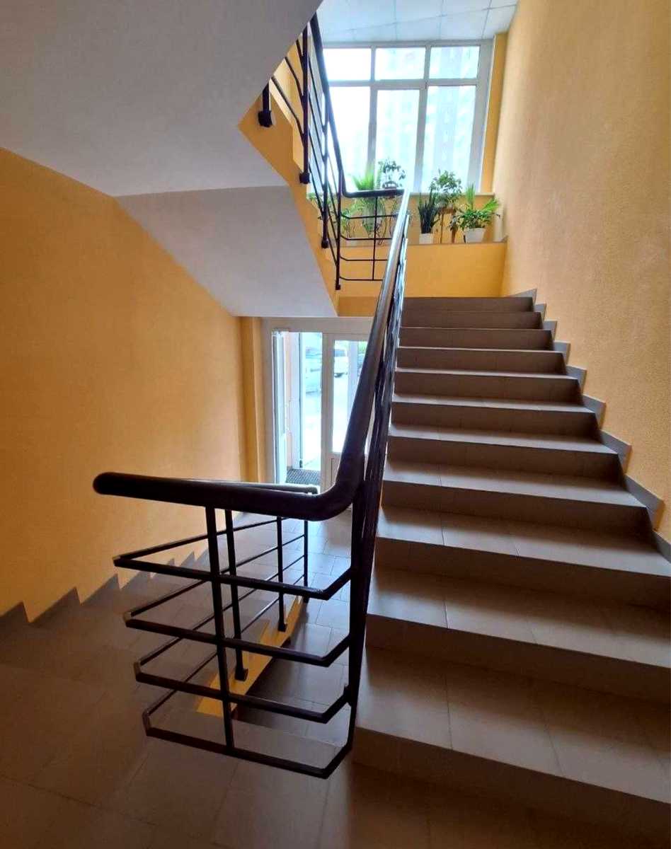 1873403819018421