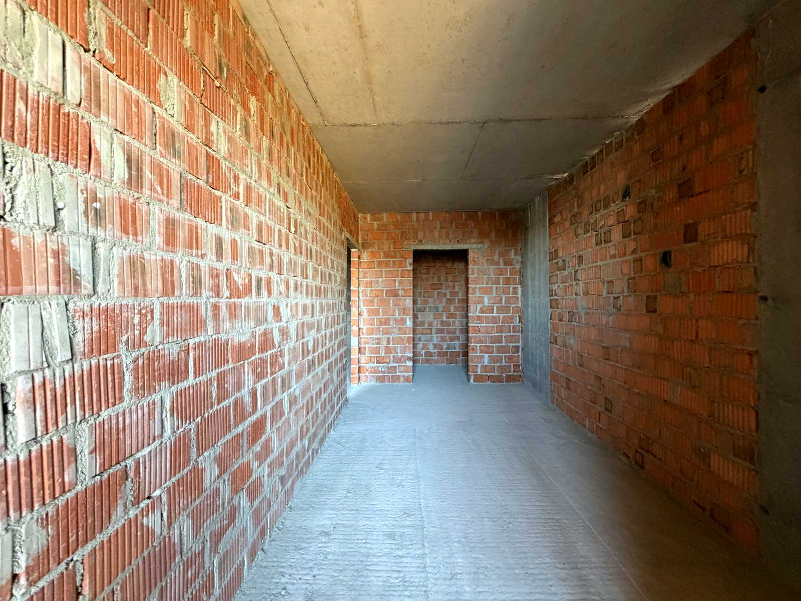 1873405250161036