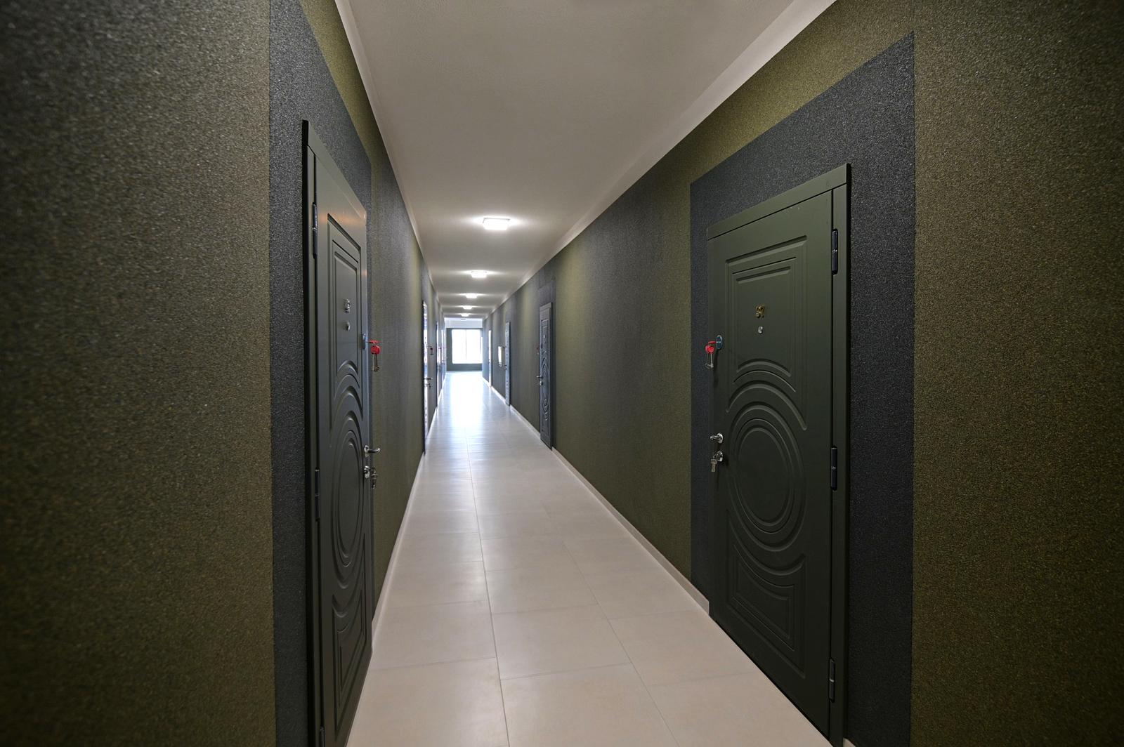 1873407983037030