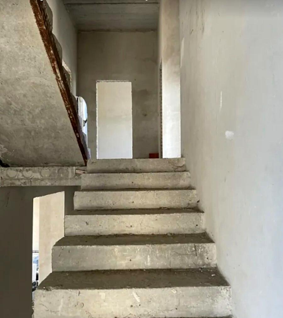 1873408874948061