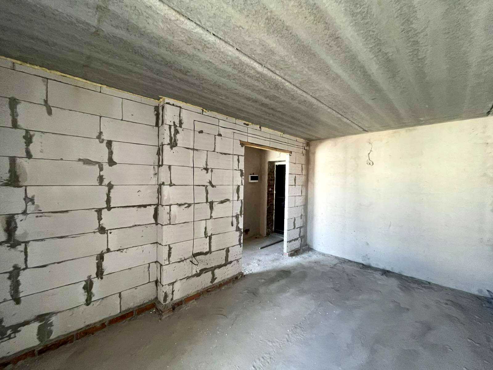 1873410403475562
