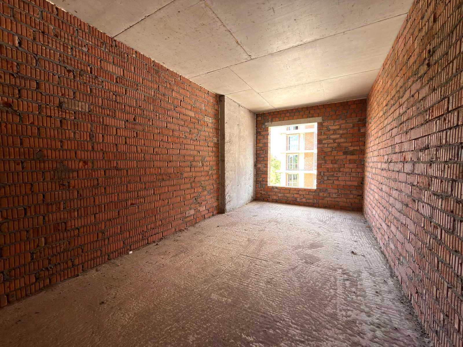 1873411823906343