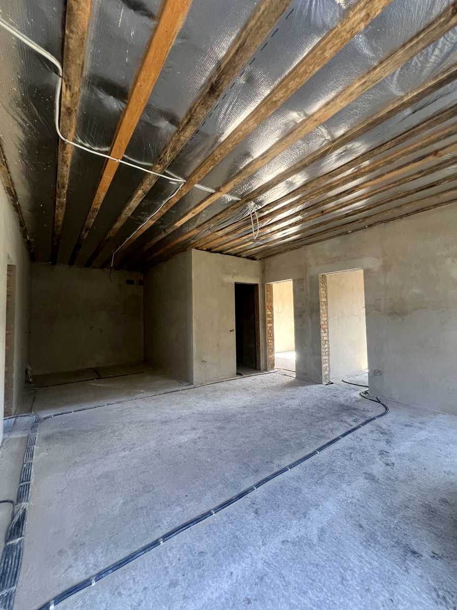 1873412665743648