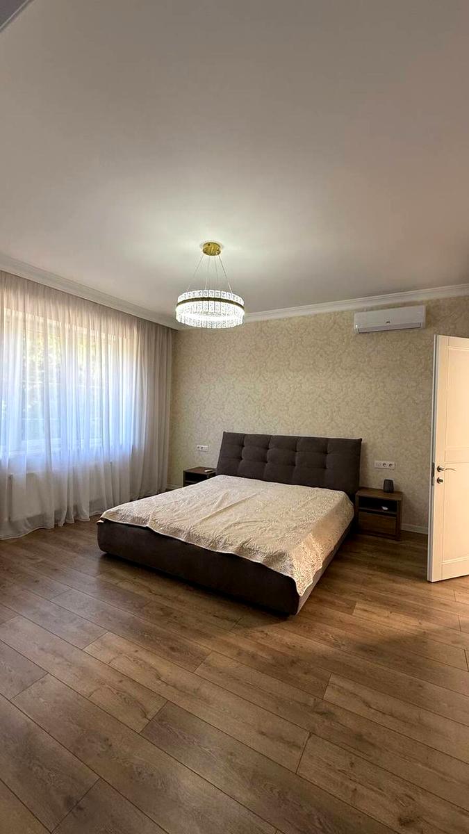 Дом по адресу ул. Демченко марии (площадь 340 м²) - imageAlt 10 Дом по адресу ул. Демченко марии (площадь 340 м²) - Atlanta.ua - imageAlt 10