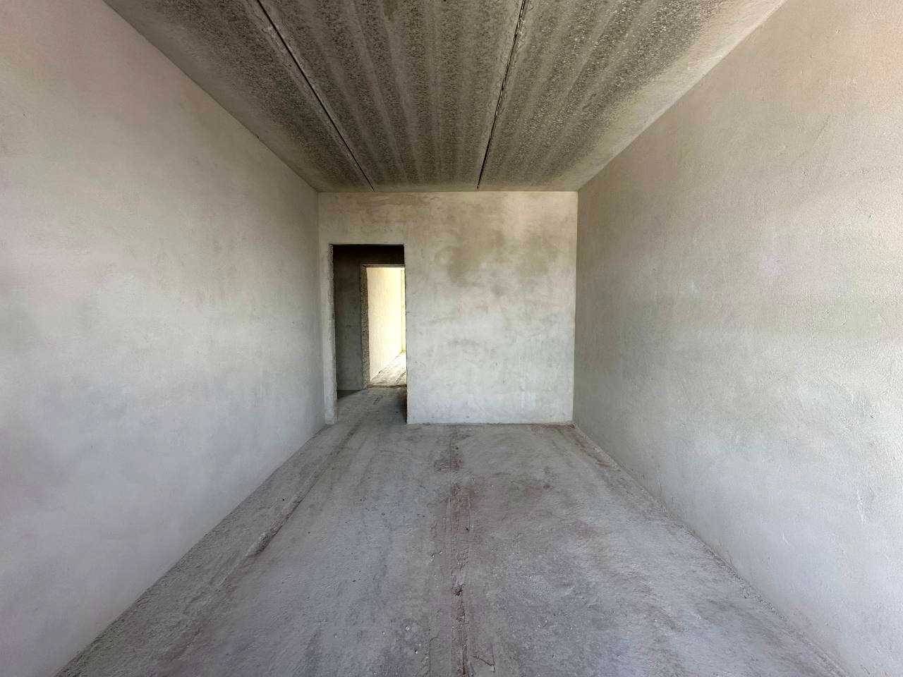 1873417573333527